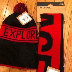 The north face hat and scarf new